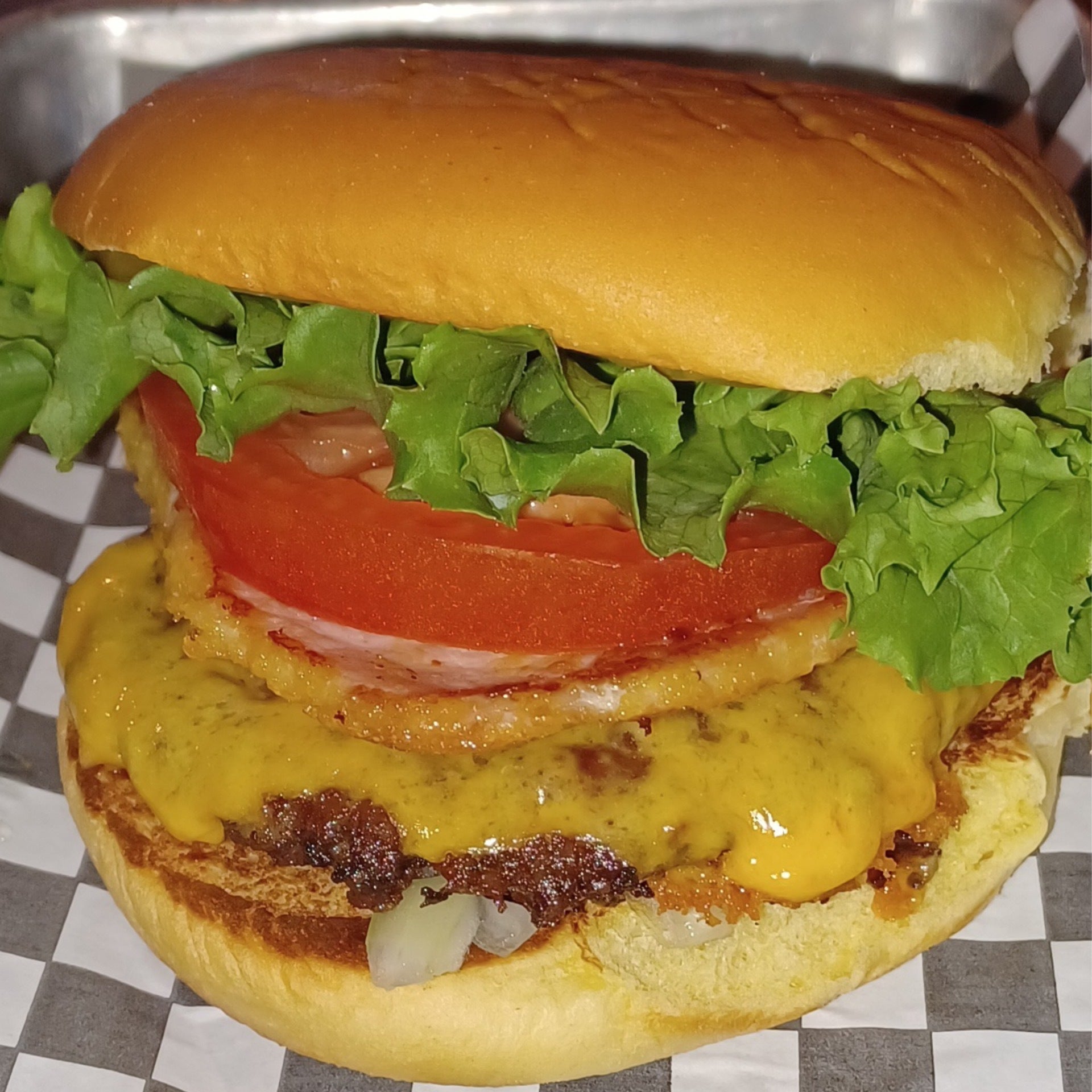 Burger Rebellion Five Guys Eau Claires Toppings That Break The Mold - f7f1clz